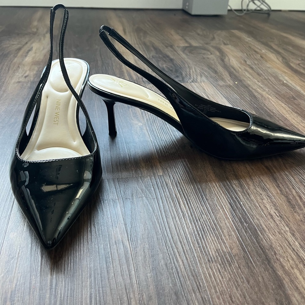 NINE WEST sling back pumps - Picture 6 of 7